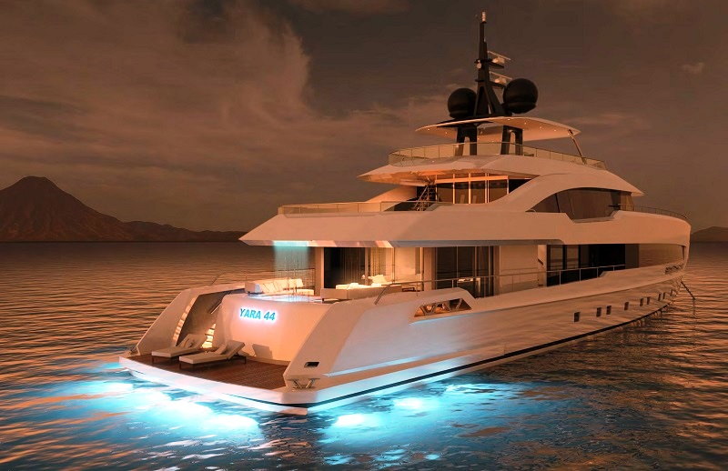 Fast Displacement yacht