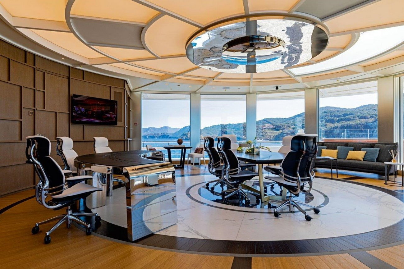 Benetti-megayacht-108m-Owners-Office