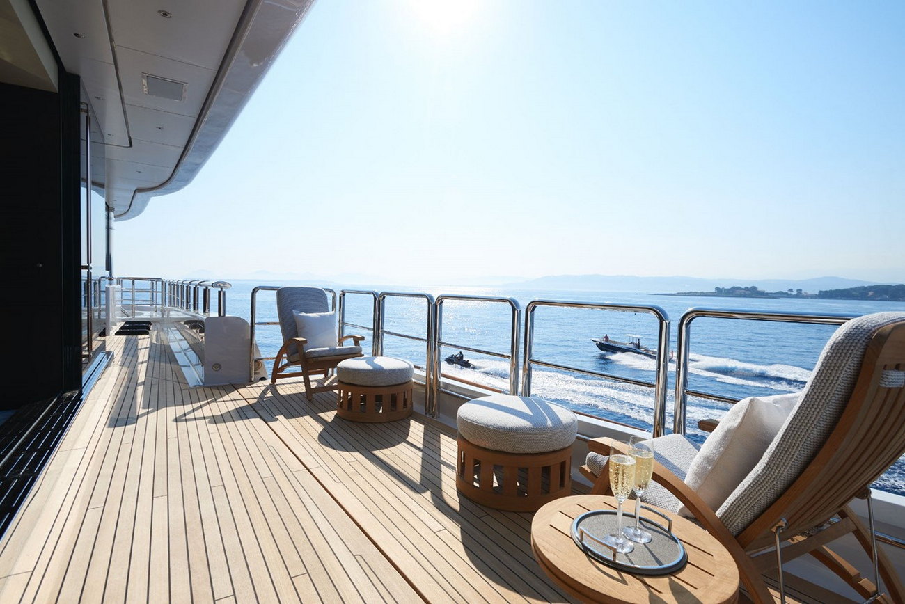 Oceanco-yacht-89m-balcony2