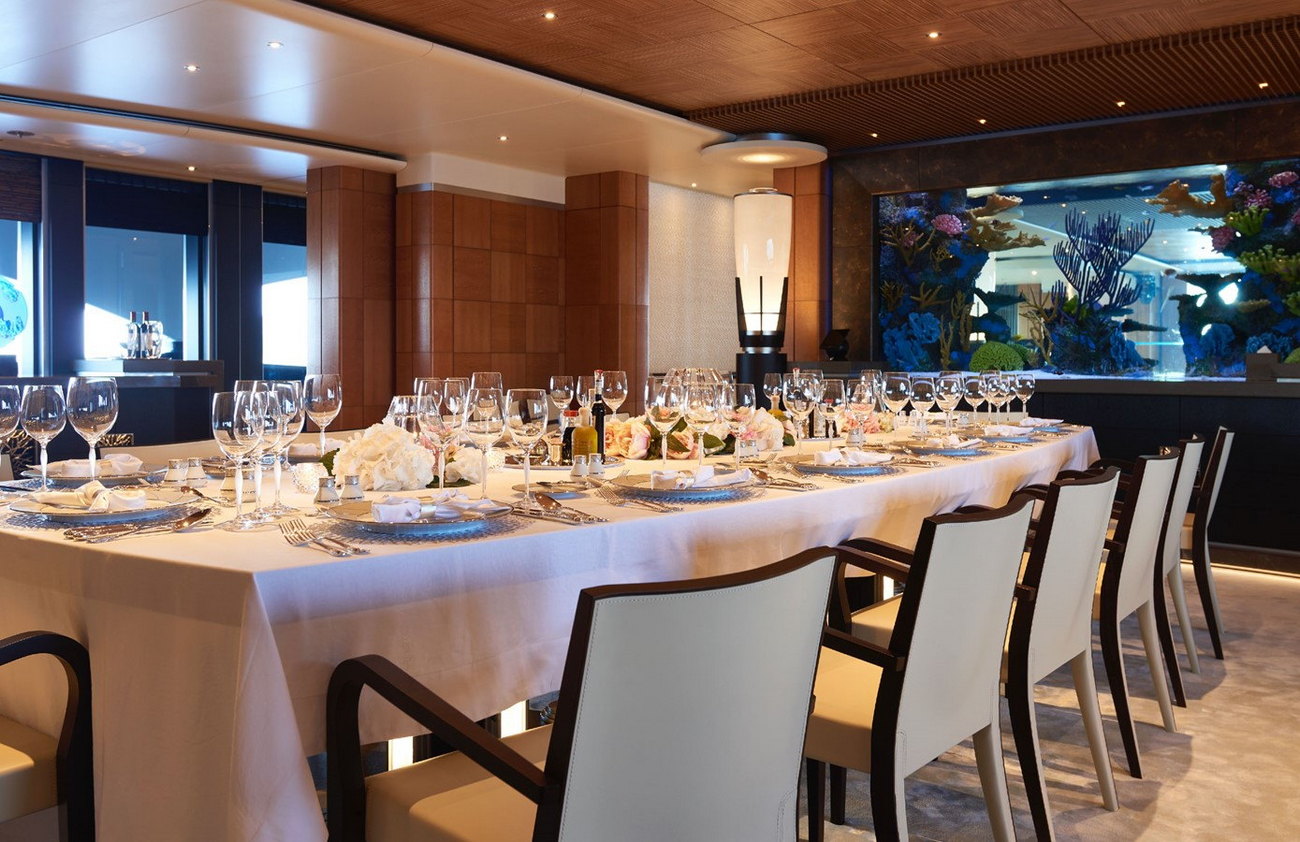 Oceanco-yacht-89m-interior-with-aquarium