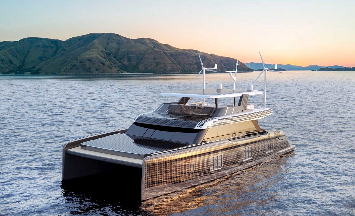 Sunreef80-power-eco-catamaran-solar-panels-electrical-engine
