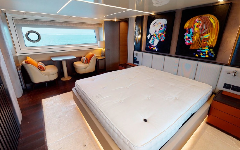Sunseeker90-ocean-master-cabin