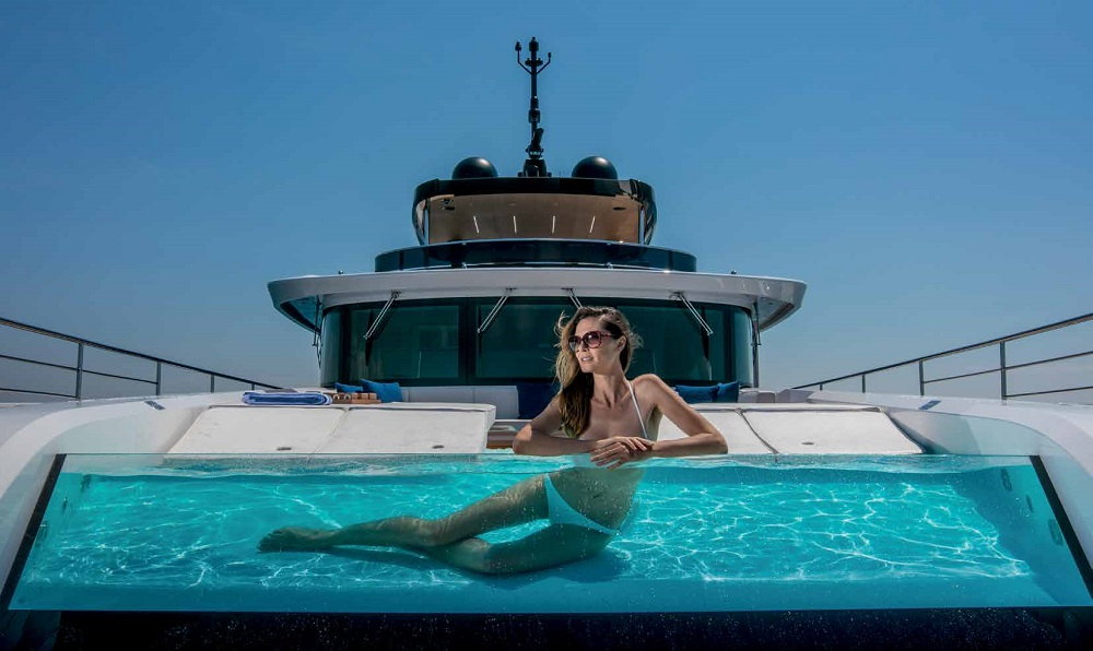 Mangusta_Yacht_Oceano43m_pool_onyacht_Worldmarine