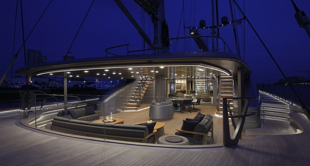 sybaris yacht