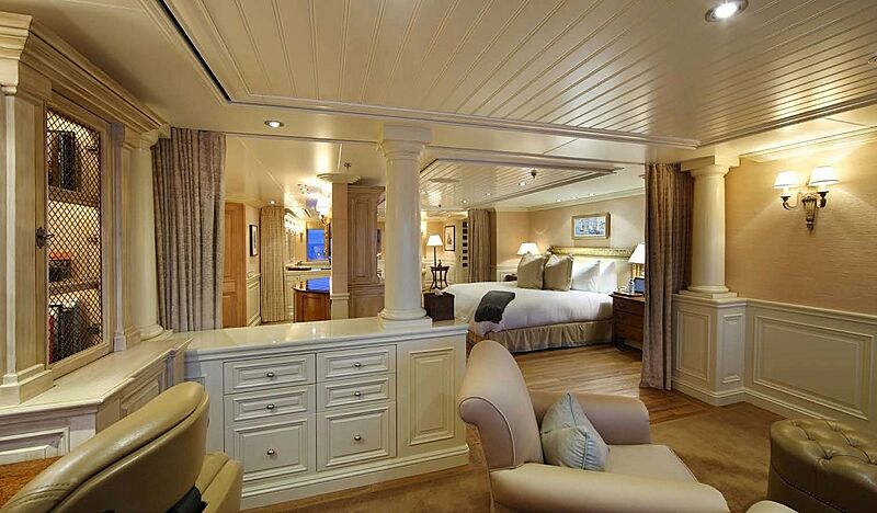 tatoosh-yacht-stateroom