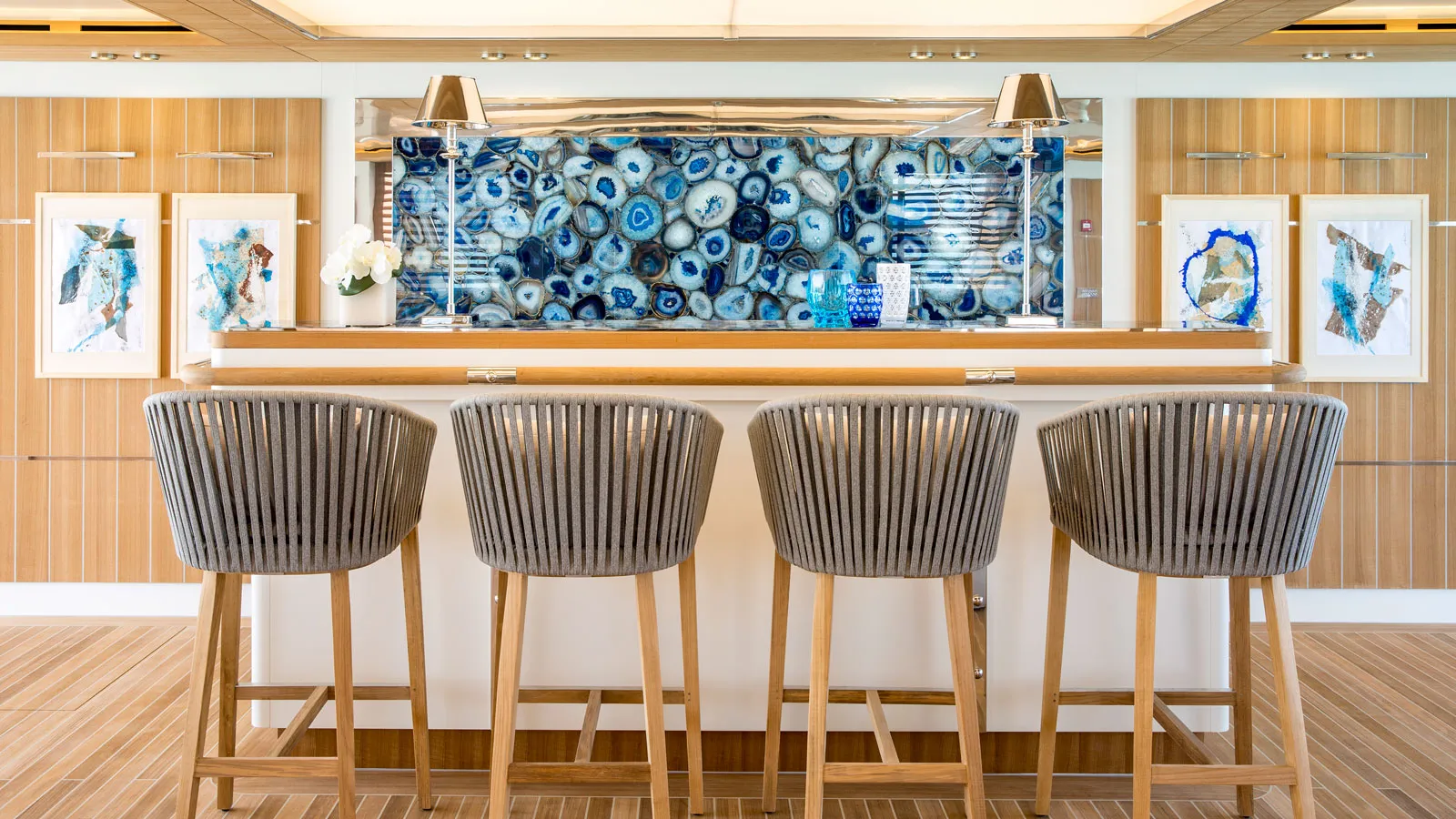 MY Dragon bar MY-Dragon-bar.jpg