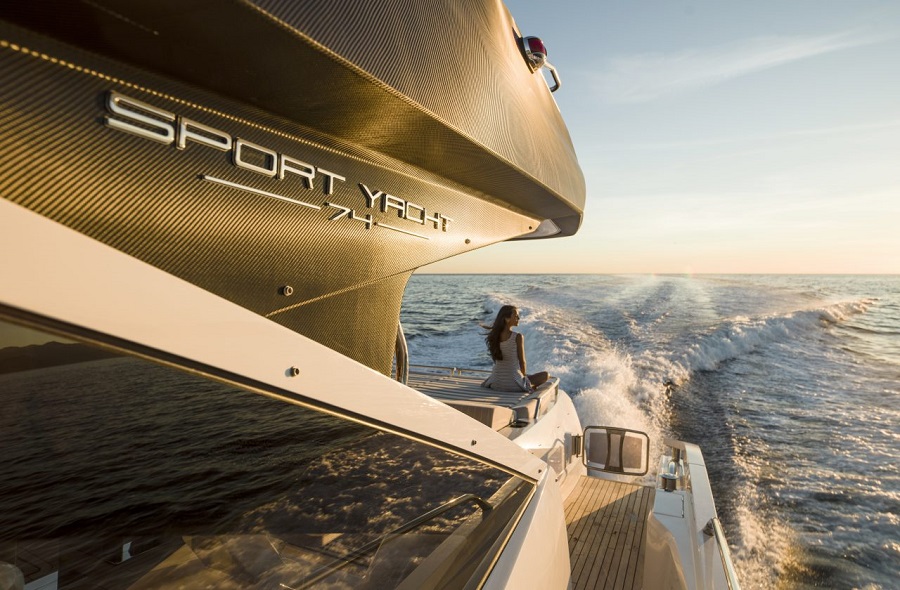Sunseeker_74_Sport_yacht_lifestyle