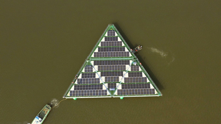 hurricane-resistant-floating-solar-farm-lower-fossil-fuel
